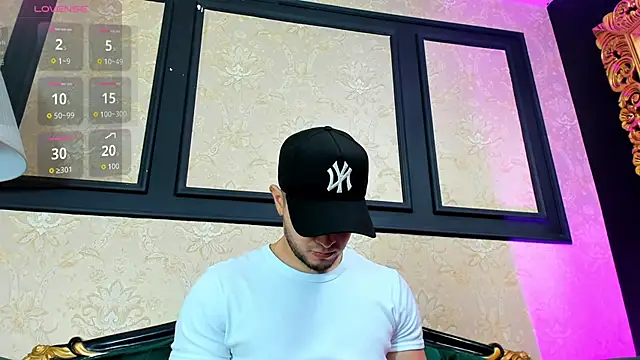 Snapshot of GrantBlake chatting on 02.13.26 GrantBlake online show from 02.13.26