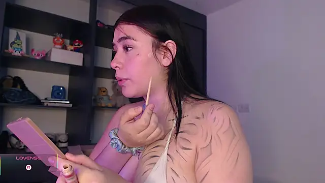 Snapshot of Hell_luna chatting on 10.02.25 Hell luna online show from 10.02.25