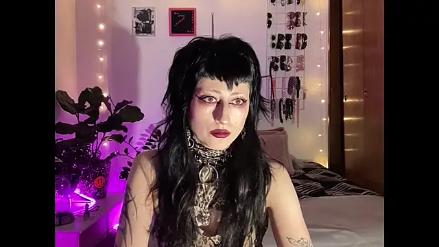 ELENA UMBRA online show from 01.14.26