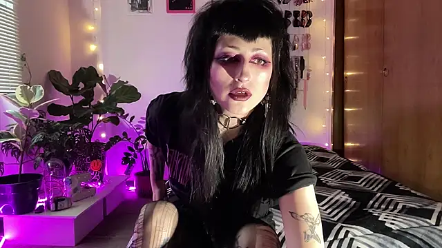 ELENA UMBRA online show from 02.12.26