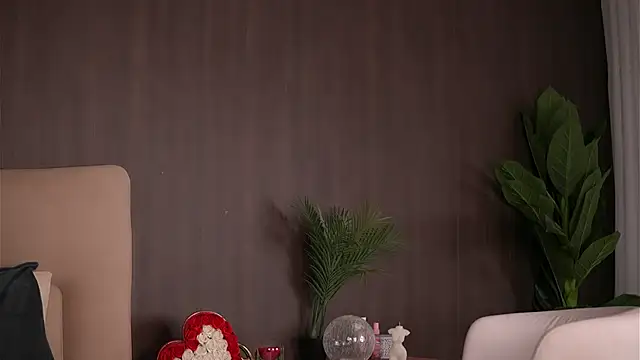 Snapshot of ChloeDevine chatting on 02.20.26 ChloeDevine online show from 02.20.26