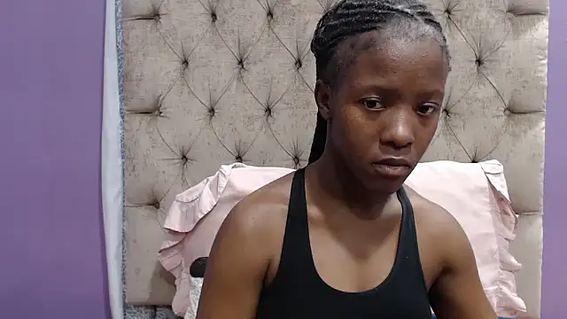 sexykea2002x online show from 10.24.25