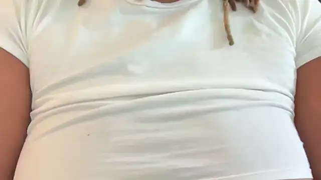 RoyalQueen2u online show from 04.22.26