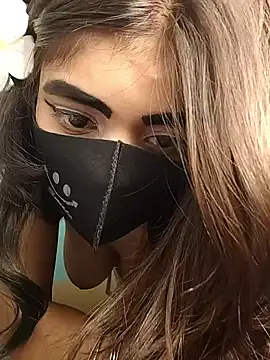 Snapshot of Riya_35_sexy chatting on 09.19.25 Riya 35 sexy online show from 09.19.25