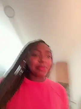 alissradiante1 online show from 02.19.26