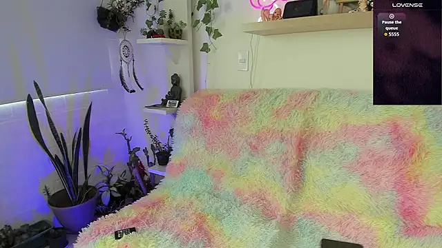 sarahminage  online show from 02.12.26