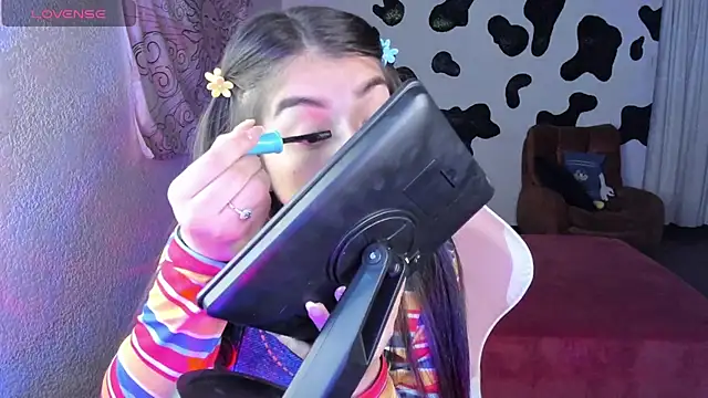 abbie jensen  online show from 10.31.25