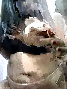 Snapshot of RoseLiveSL chatting on 10.11.25 RoseLiveSL online show from 10.11.25