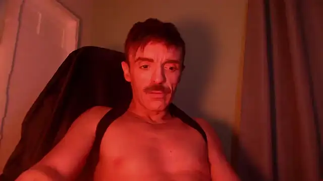 Snapshot of Londonfellaa chatting on 11.08.25 Londonfellaa online show from 11.08.25