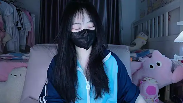 Snapshot of love-uiui chatting on 01.31.26 love-uiui online show from 01.31.26