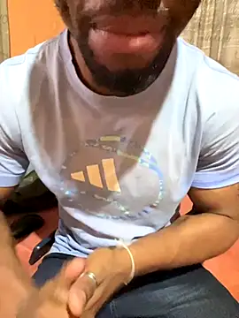 Snapshot of naughty_thick chatting on 09.20.25 naughty thick online show from 09.20.25