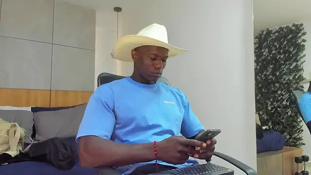 MarcusBlack  online show from 05.05.26