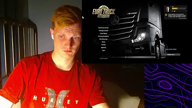 Snapshot of lustylyndon chatting on 10.15.25 lustylyndon online show from 10.15.25