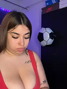 Snapshot of jazminslut chatting on 07.09.26 jazminslut online show from 07.09.26