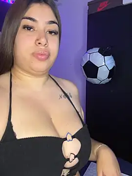 Snapshot of jazminslut chatting on 07.13.26 jazminslut online show from 07.13.26
