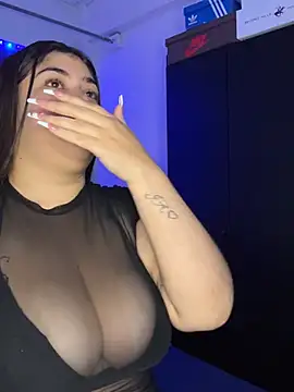Snapshot of jazminslut chatting on 07.23.26 jazminslut online show from 07.23.26