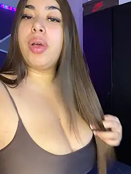 Snapshot of jazminslut chatting on 08.05.26 jazminslut online show from 08.05.26