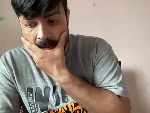 Sandy Daddy online show from 09.13.25