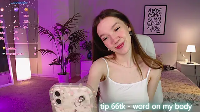 Shriya Sarann online show from 10.19.25