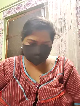 Snapshot of Liyaa_24 chatting on 07.16.26 Liyaa 24 online show from 07.16.26