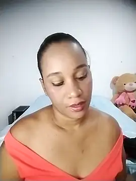 EbonyHorrny online show from 11.13.25