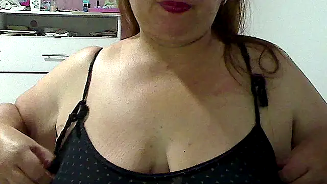 luciana69hot online show from 02.05.26