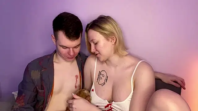 Snapshot of julielourens chatting on 03.09.26 julielourens online show from 03.09.26