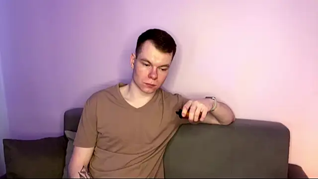 Snapshot of julielourens chatting on 03.11.26 julielourens online show from 03.11.26