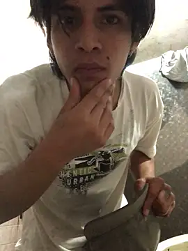 Snapshot of Ghostben chatting on 09.30.25 Ghostben online show from 09.30.25