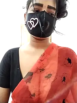 Snapshot of Nodi- chatting on 09.19.25 Nodi- online show from 09.19.25