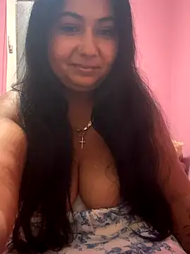 Snapshot of Melissa10 chatting on 09.17.25 Melissa10 online show from 09.17.25