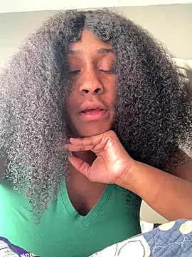 Foreignthaababyy online show from 11.05.25