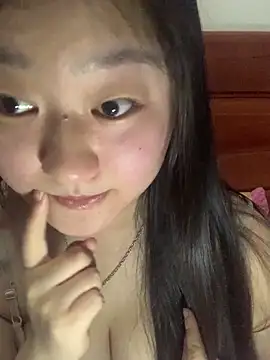 Snapshot of xialuo25 chatting on 02.24.26 xialuo25 online show from 02.24.26