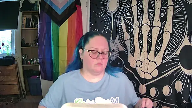 Snapshot of Kinky_Witch chatting on 09.28.25 Kinky Witch online show from 09.28.25