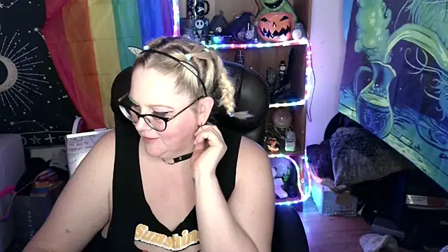 Kinky Witch online show from 06.11.26