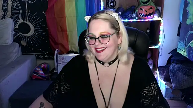 Kinky Witch online show from 06.19.26