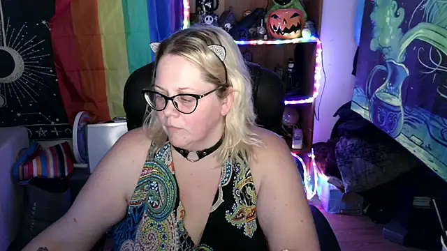 Kinky Witch online show from 06.24.26
