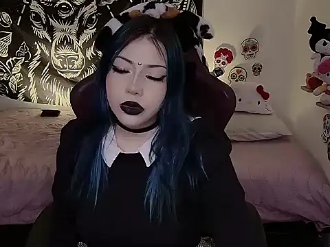 Snapshot of revenmiller_ chatting on 10.02.25 revenmiller online show from 10.02.25