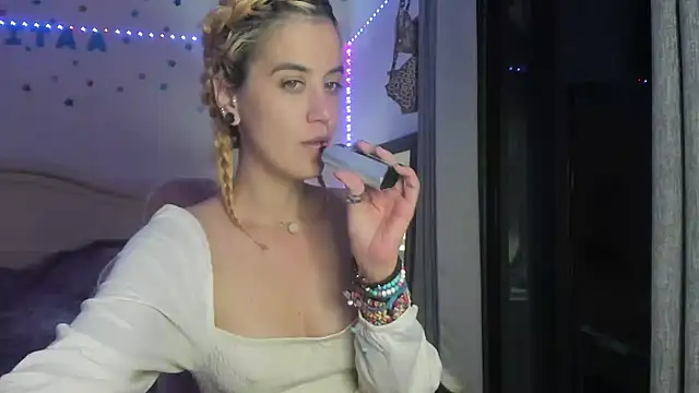 aalokitaa online show from 11.13.25