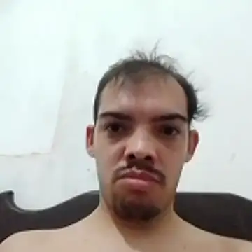 Snapshot of GuilhermeYuree chatting on 04.18.26 GuilhermeYuree online show from 04.18.26