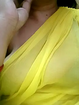 Snapshot of sweety_sona chatting on 09.15.25 sweety sona online show from 09.15.25