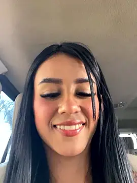 Snapshot of Juliana_Xander chatting on 12.03.25 Juliana Xander online show from 12.03.25