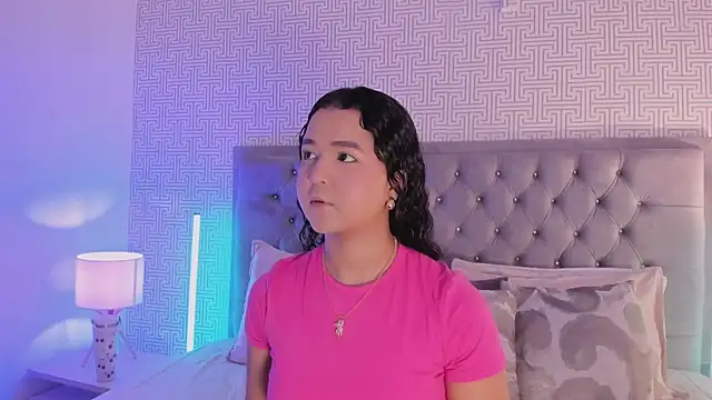 Snapshot of Evaa_Lunna_ chatting on 07.23.26 Evaa Lunna online show from 07.23.26