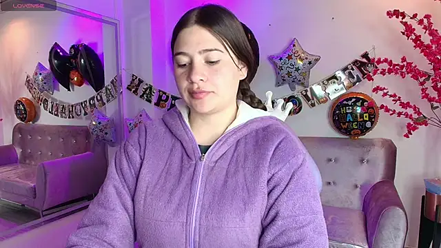 Snapshot of Antonella_wild chatting on 10.26.25 Antonella wild online show from 10.26.25