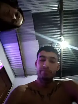 Snapshot of love_birds_69 chatting on 12.16.25 love birds 69 online show from 12.16.25