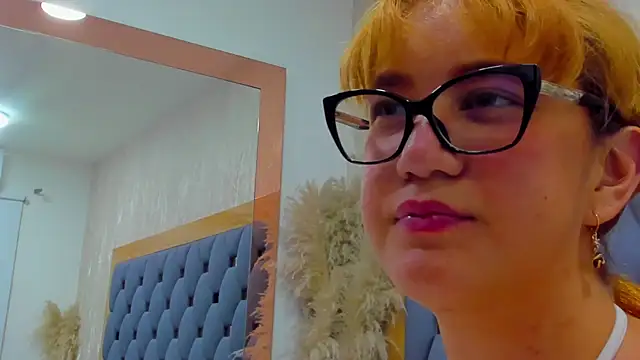 juliette pretty  online show from 05.09.26