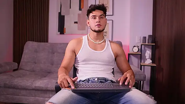 DaviesBrown online show from 10.28.25