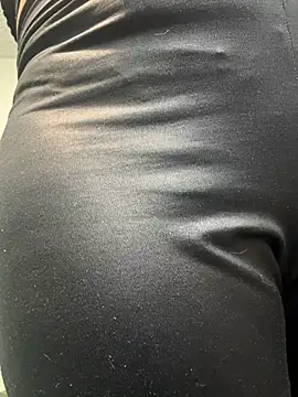 SALOME KORLAND online show from 11.21.25