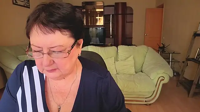 Margo Moll online show from 02.19.26