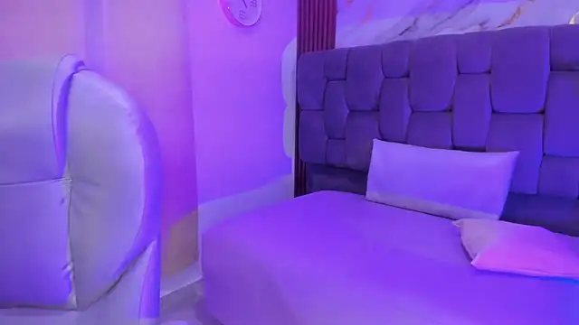 Anny bridge online show from 09.30.25